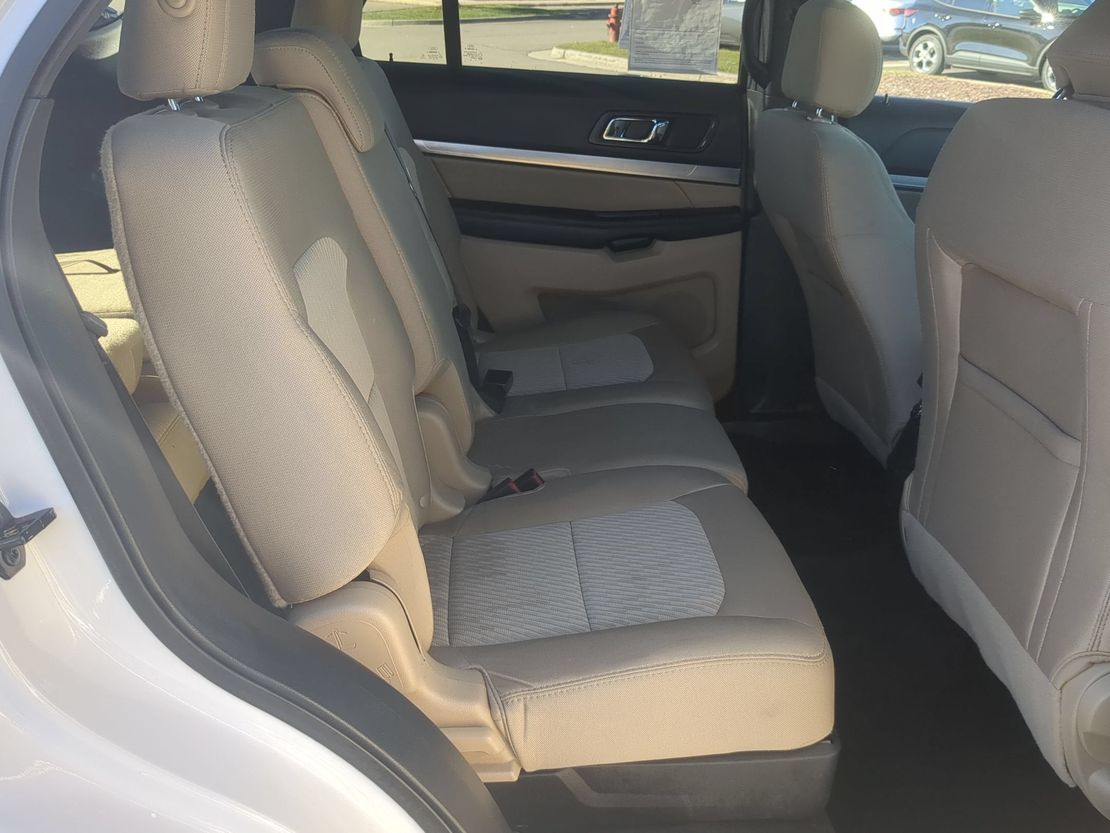 2017 Ford Explorer Base