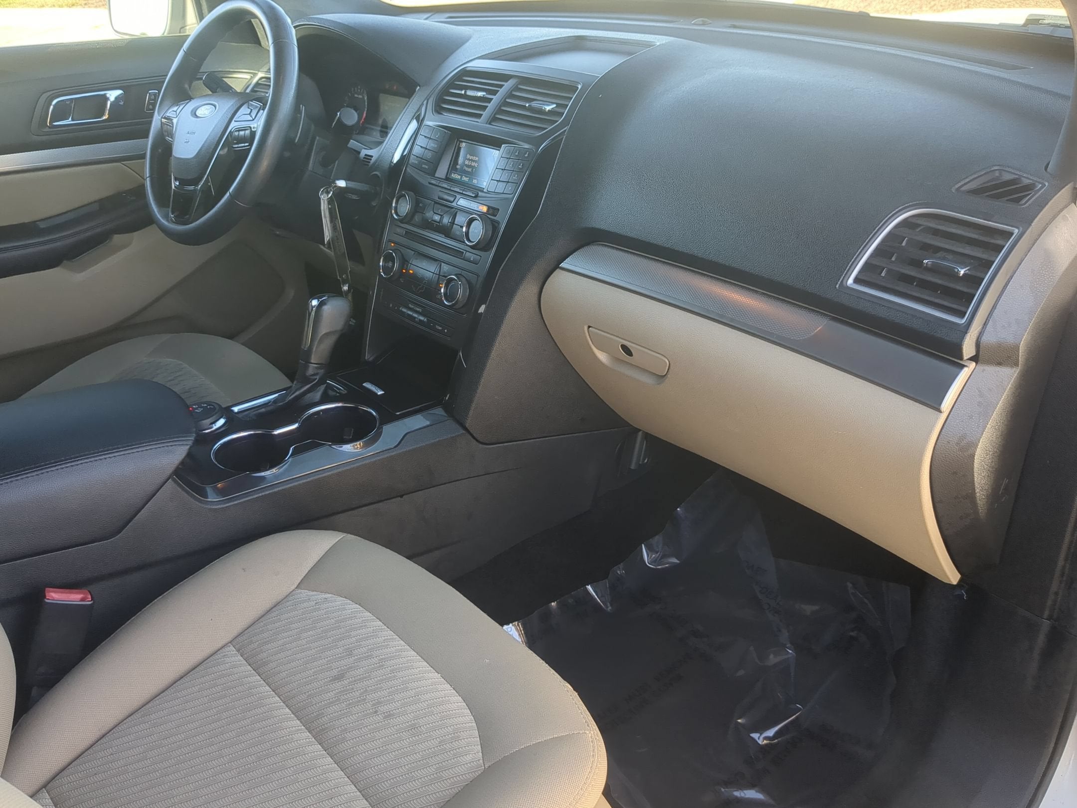 2017 Ford Explorer Base
