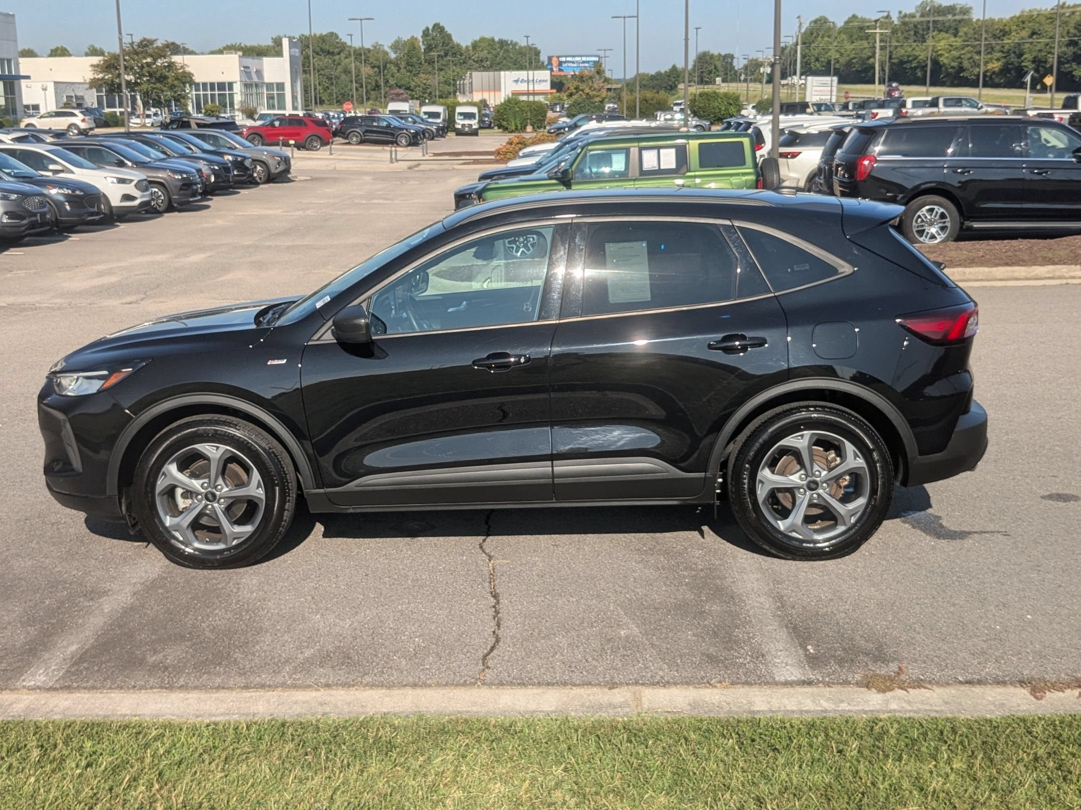 2025 Ford Escape ST-Line