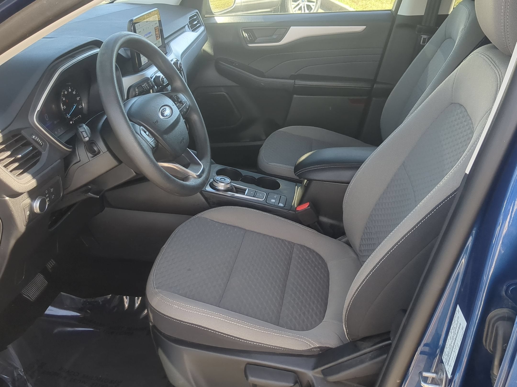 2022 Ford Escape SE Hybrid