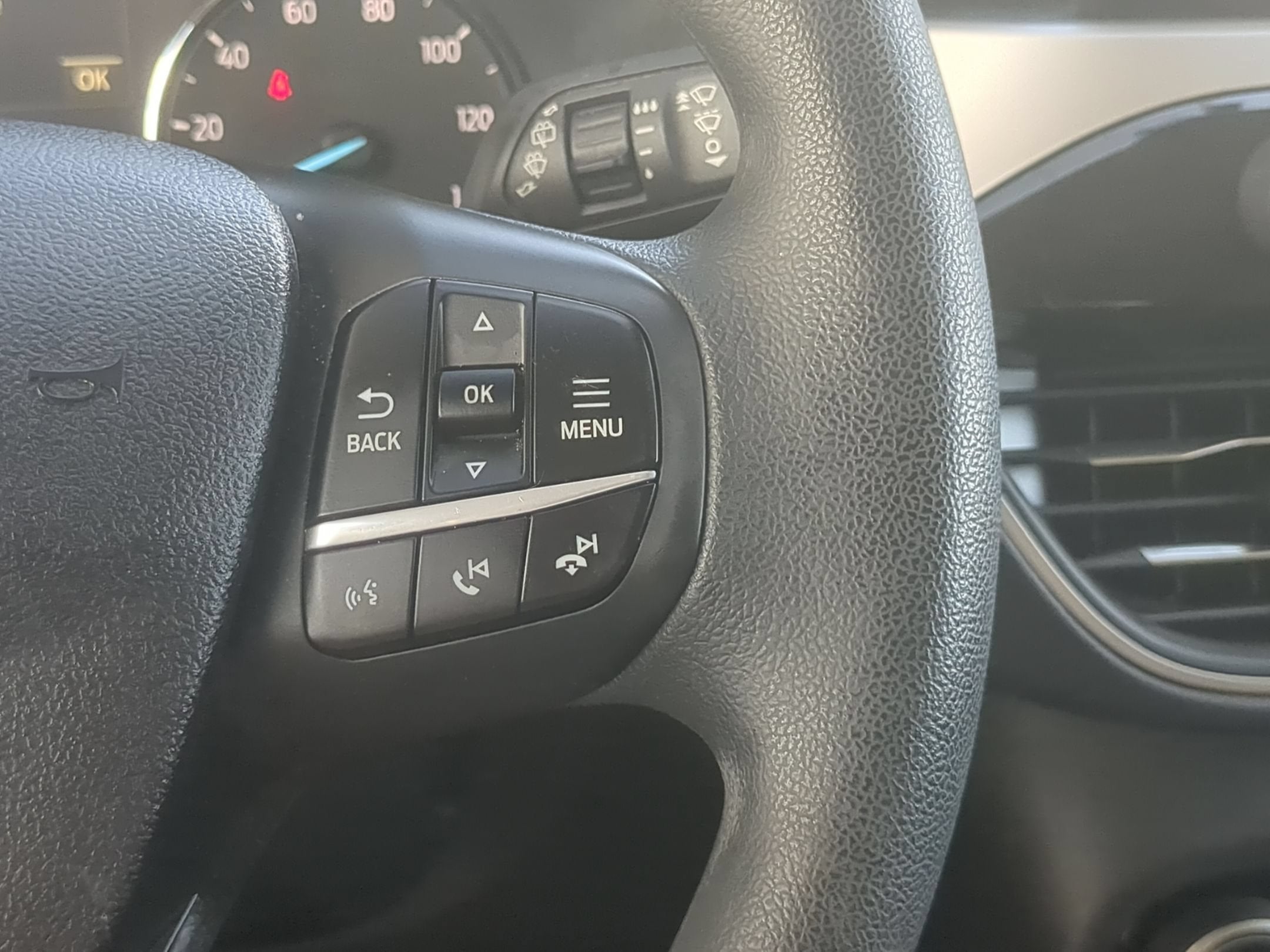 2022 Ford Escape SE Hybrid