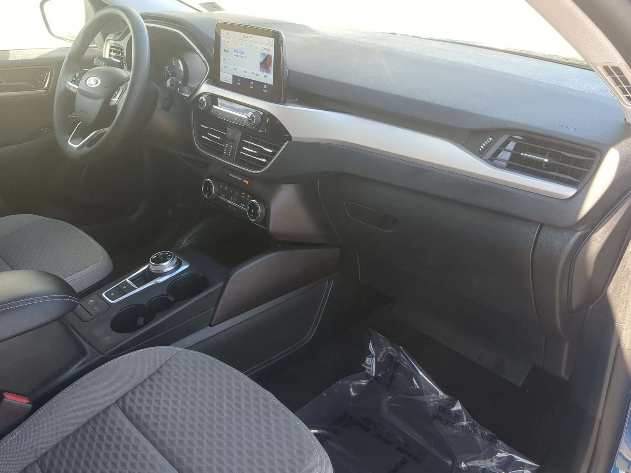 2022 Ford Escape SE Hybrid