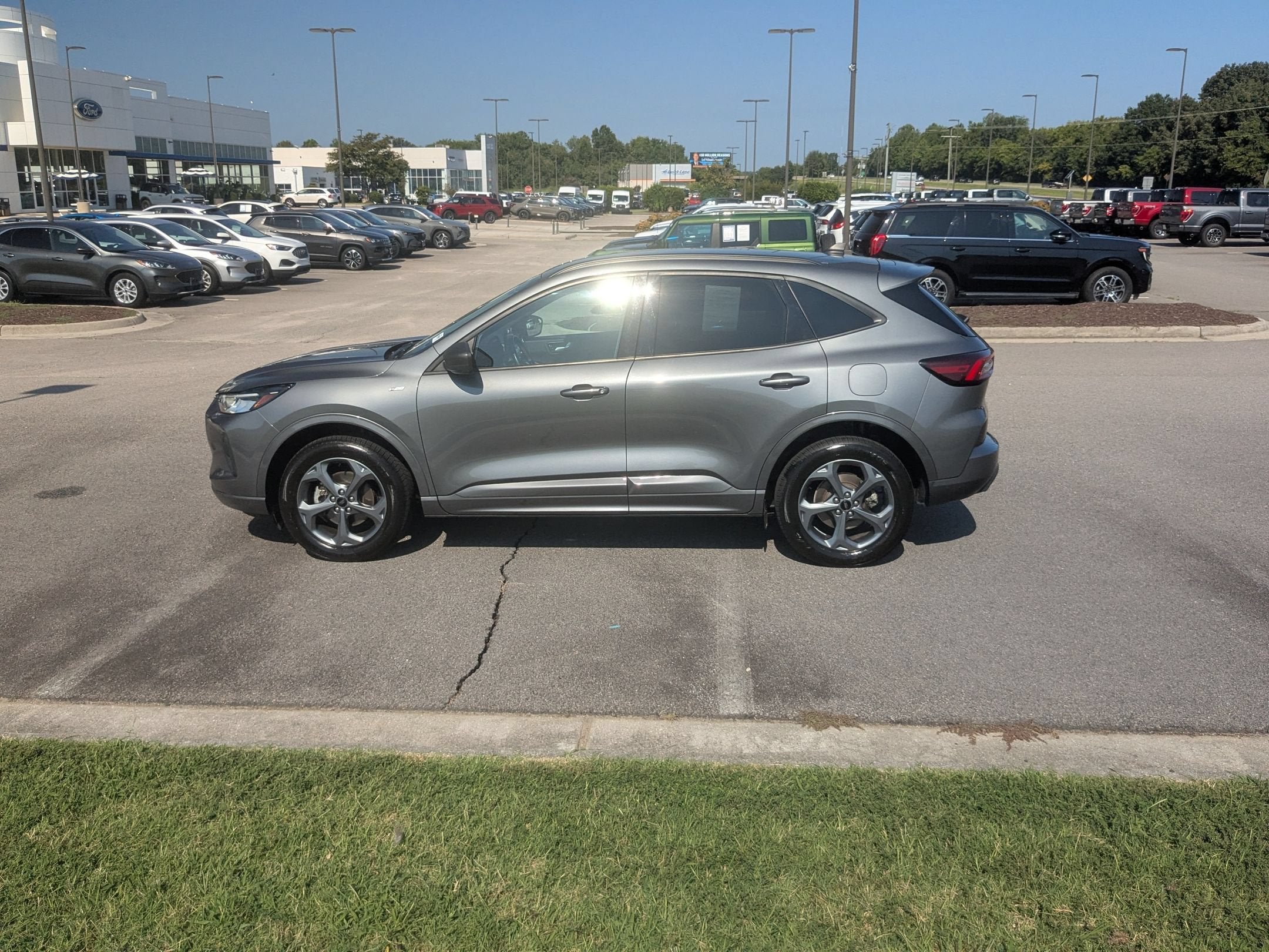 2024 Ford Escape ST-Line