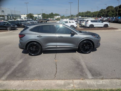2024 Ford Escape ST-Line Elite