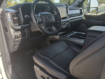 2023 Ford Super Duty F-350 SRW LARIAT