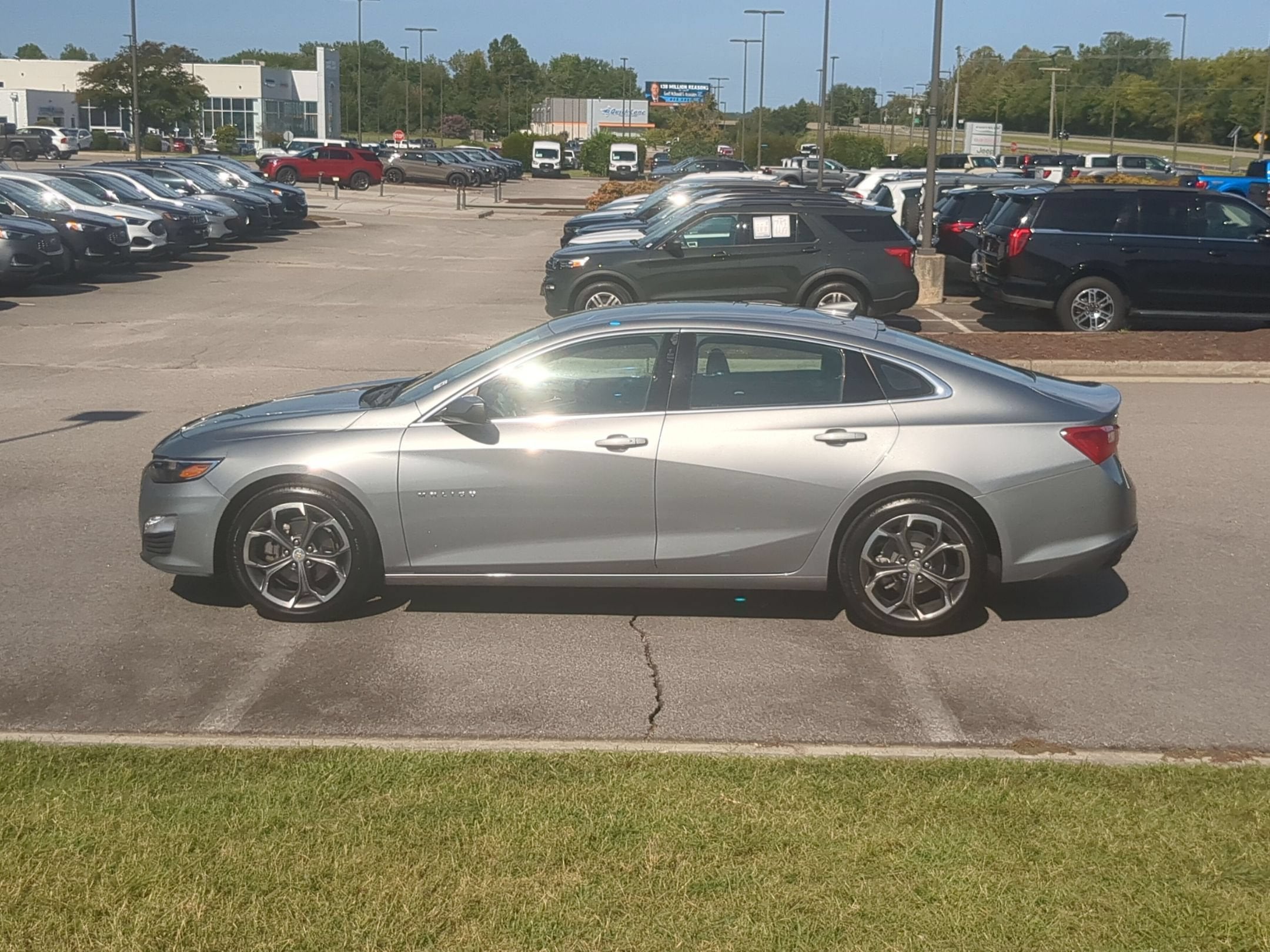 2024 Chevrolet Malibu LT