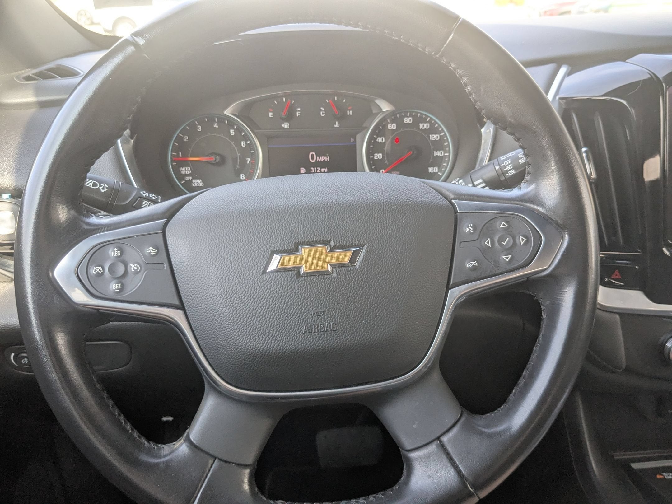 2022 Chevrolet Traverse LT Cloth