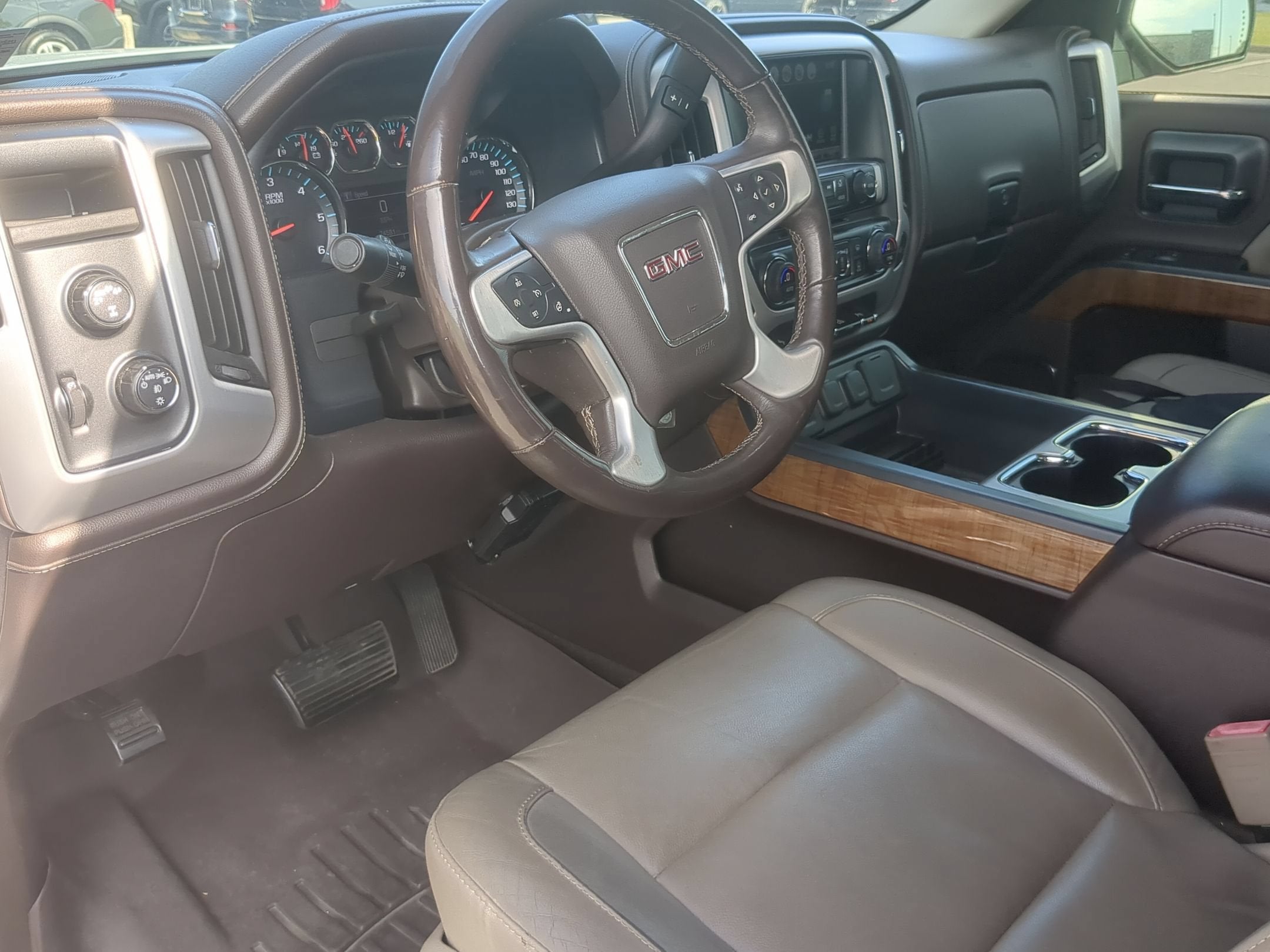 2017 GMC Sierra 1500 SLT