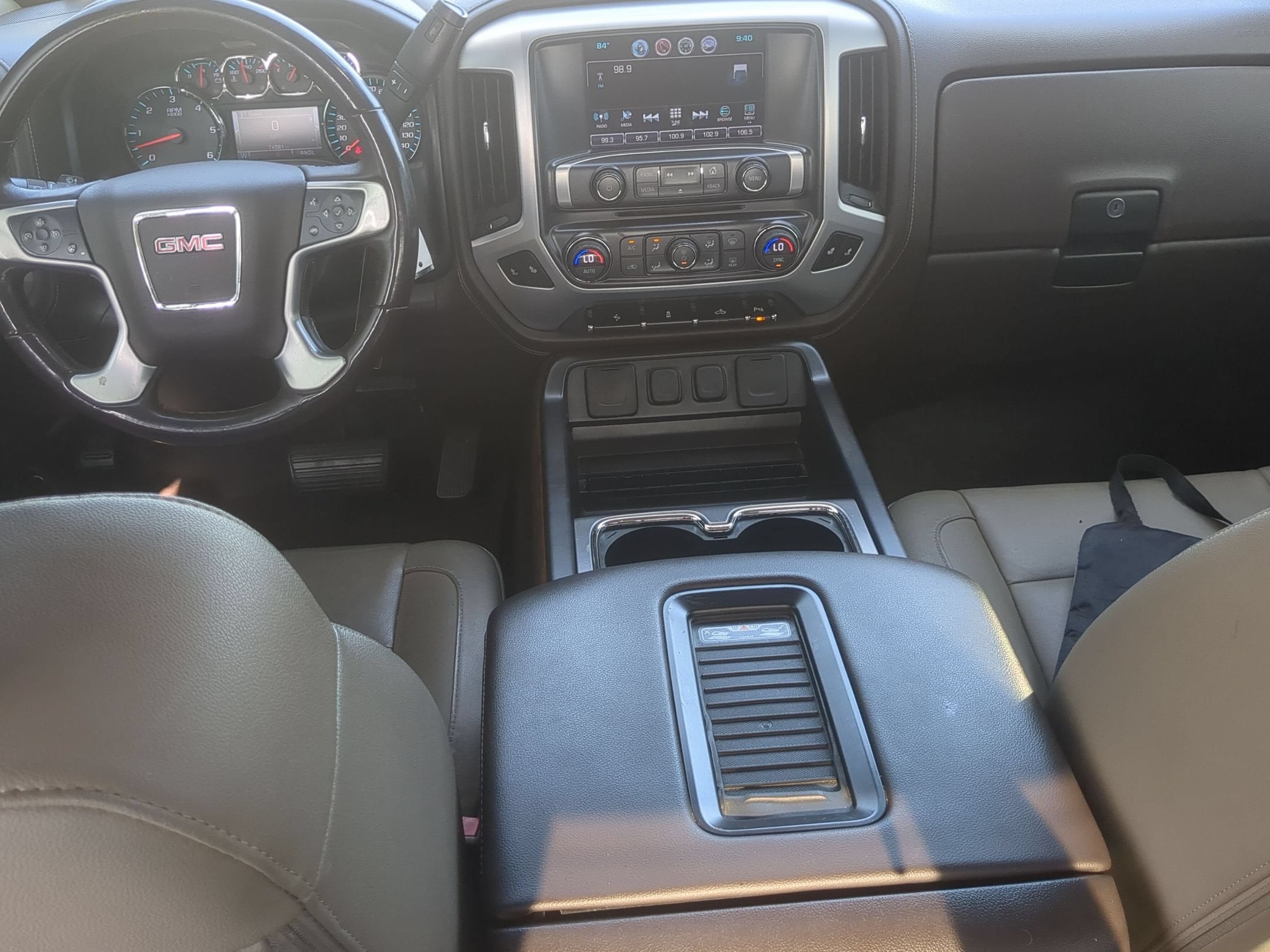 2017 GMC Sierra 1500 SLT