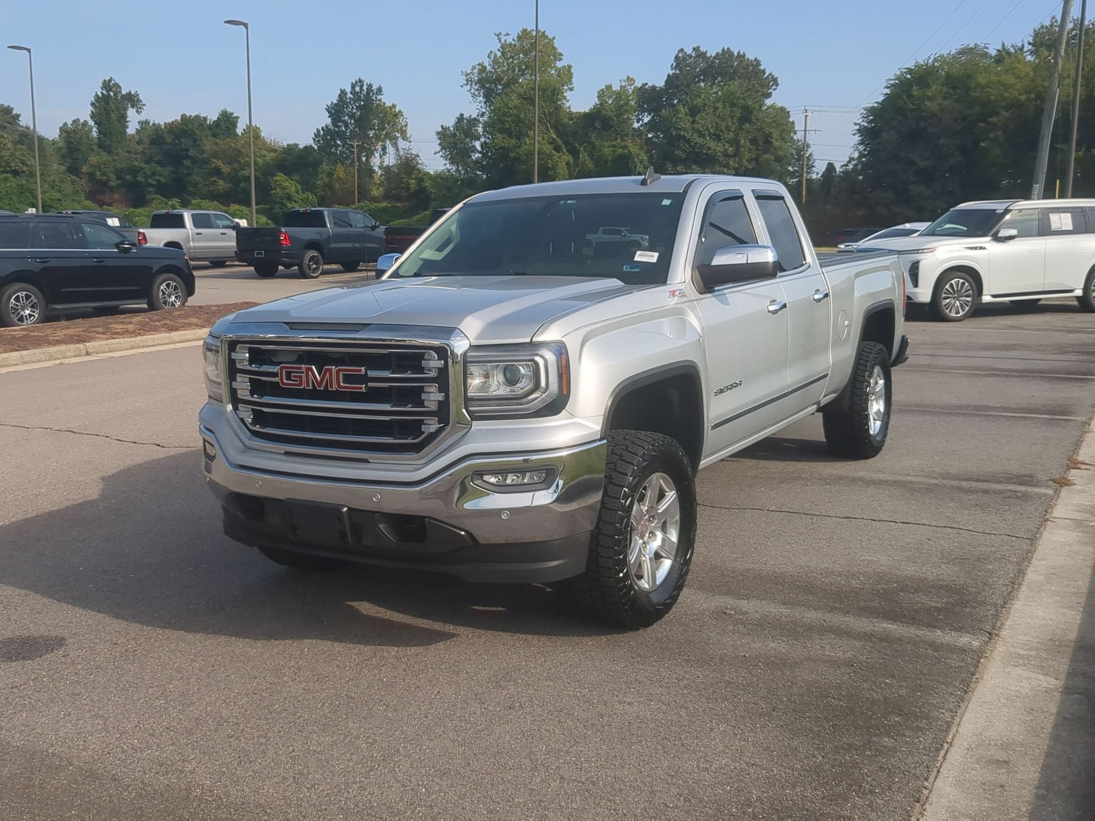 2017 GMC Sierra 1500 SLT