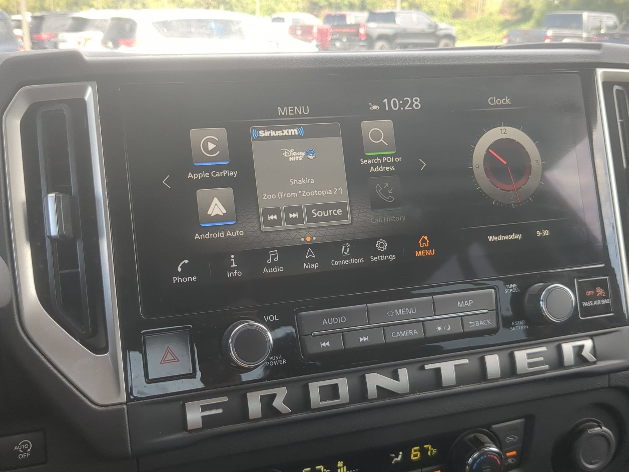 2025 Nissan Frontier SL
