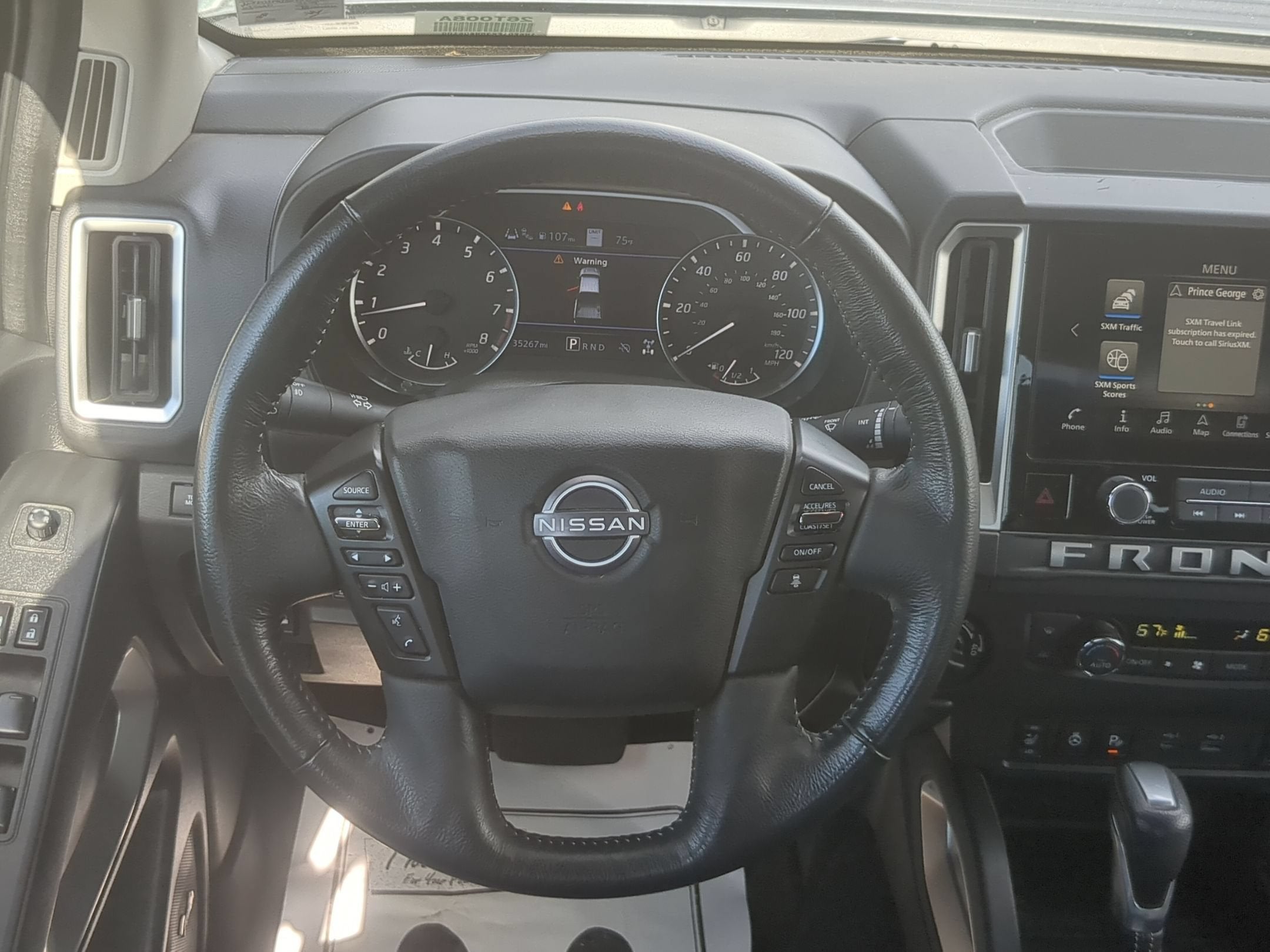 2025 Nissan Frontier SL