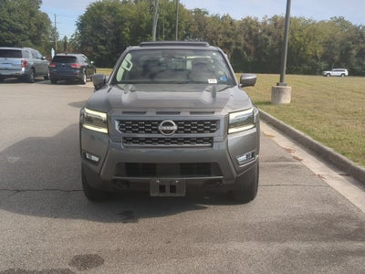 2025 Nissan Frontier SL
