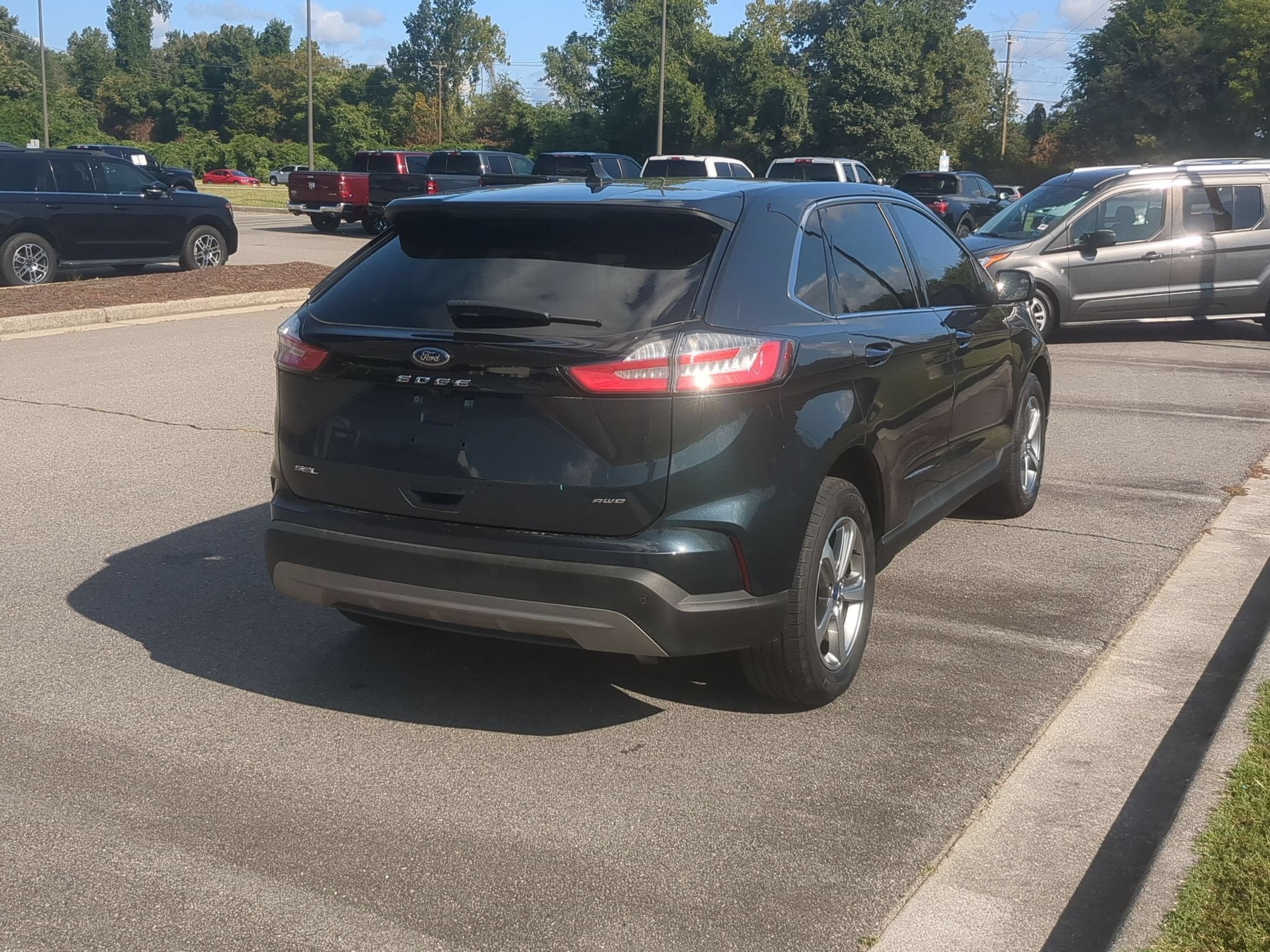 2022 Ford Edge SEL
