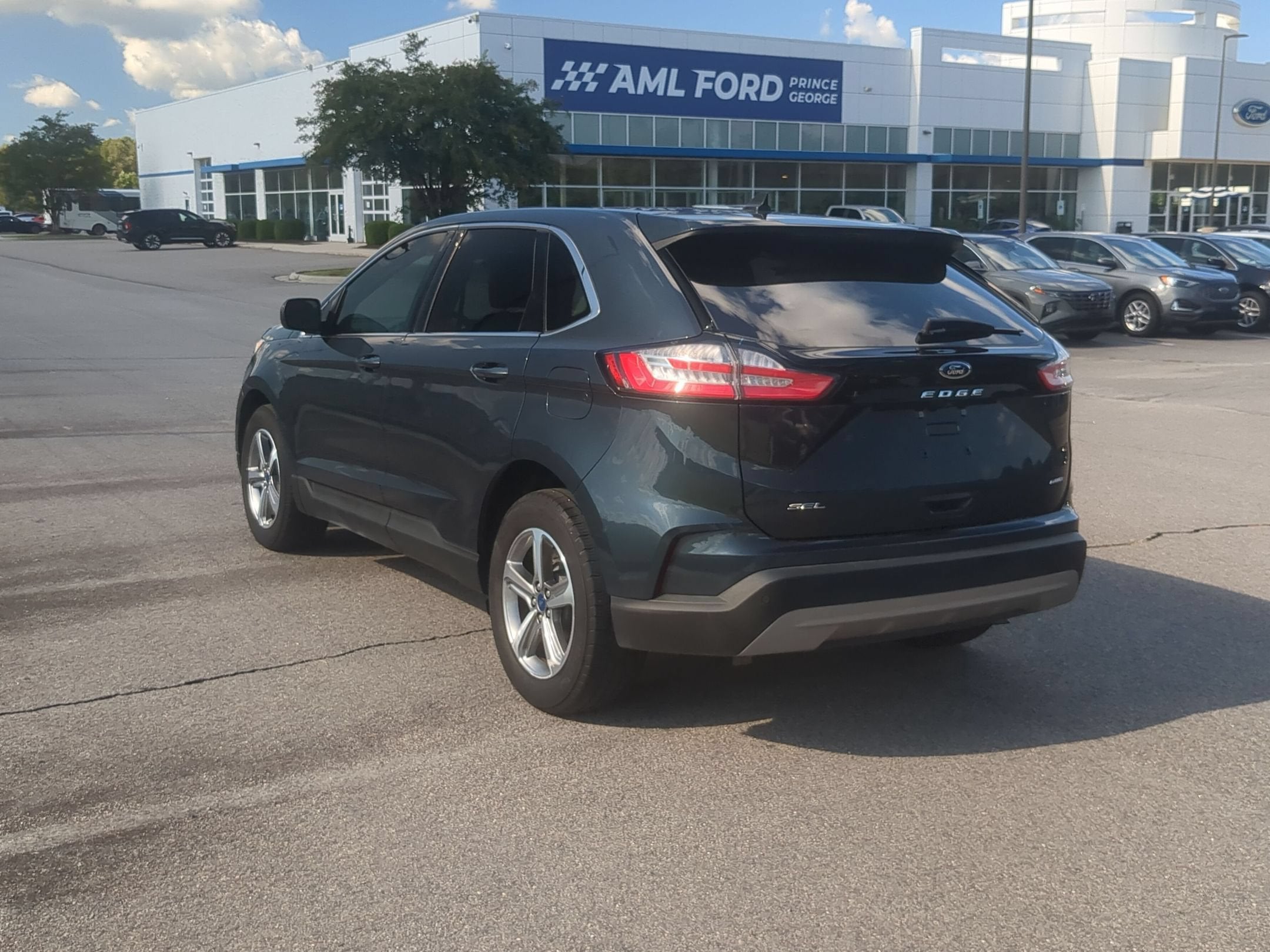 2022 Ford Edge SEL