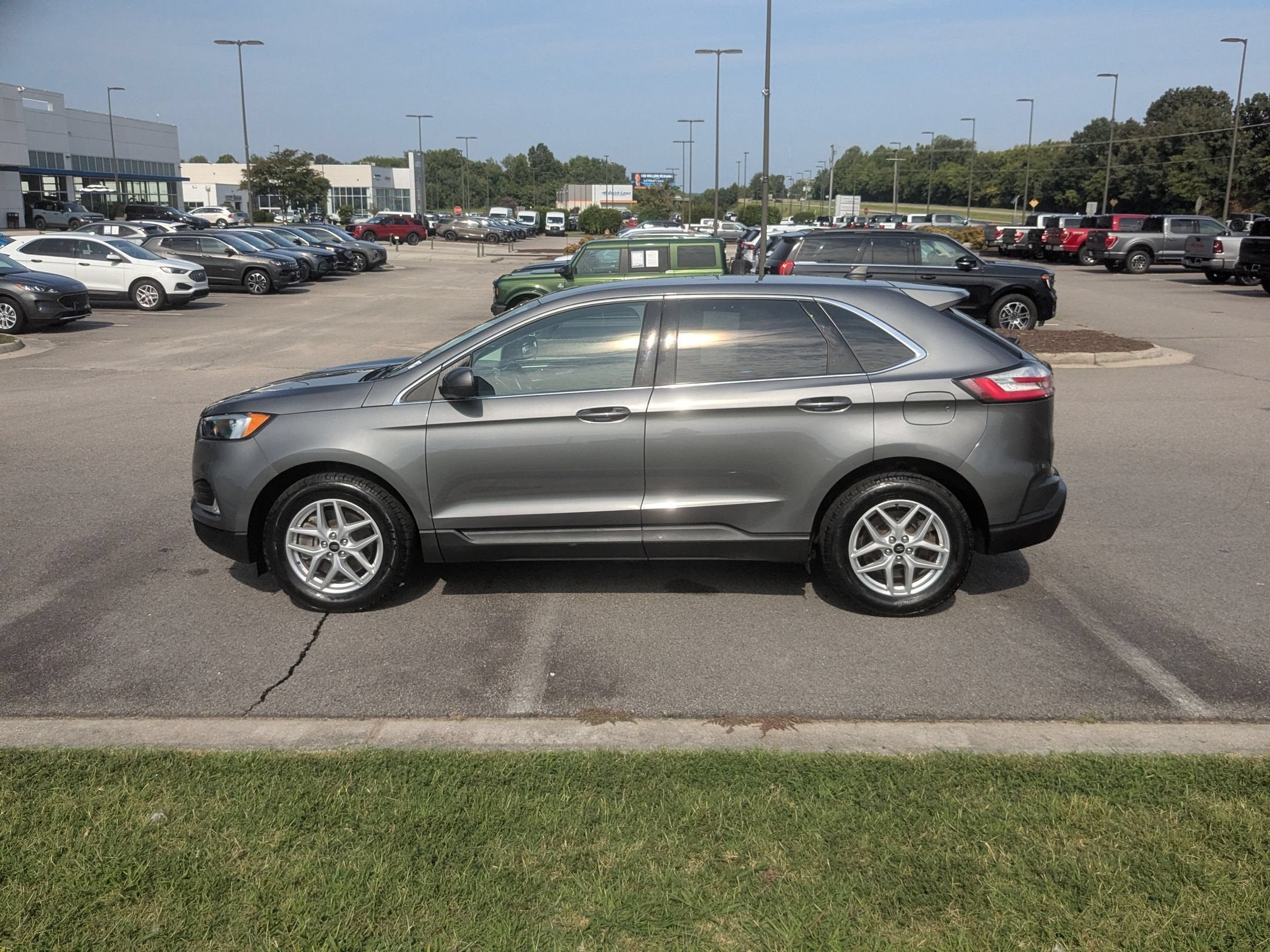 2024 Ford Edge SEL