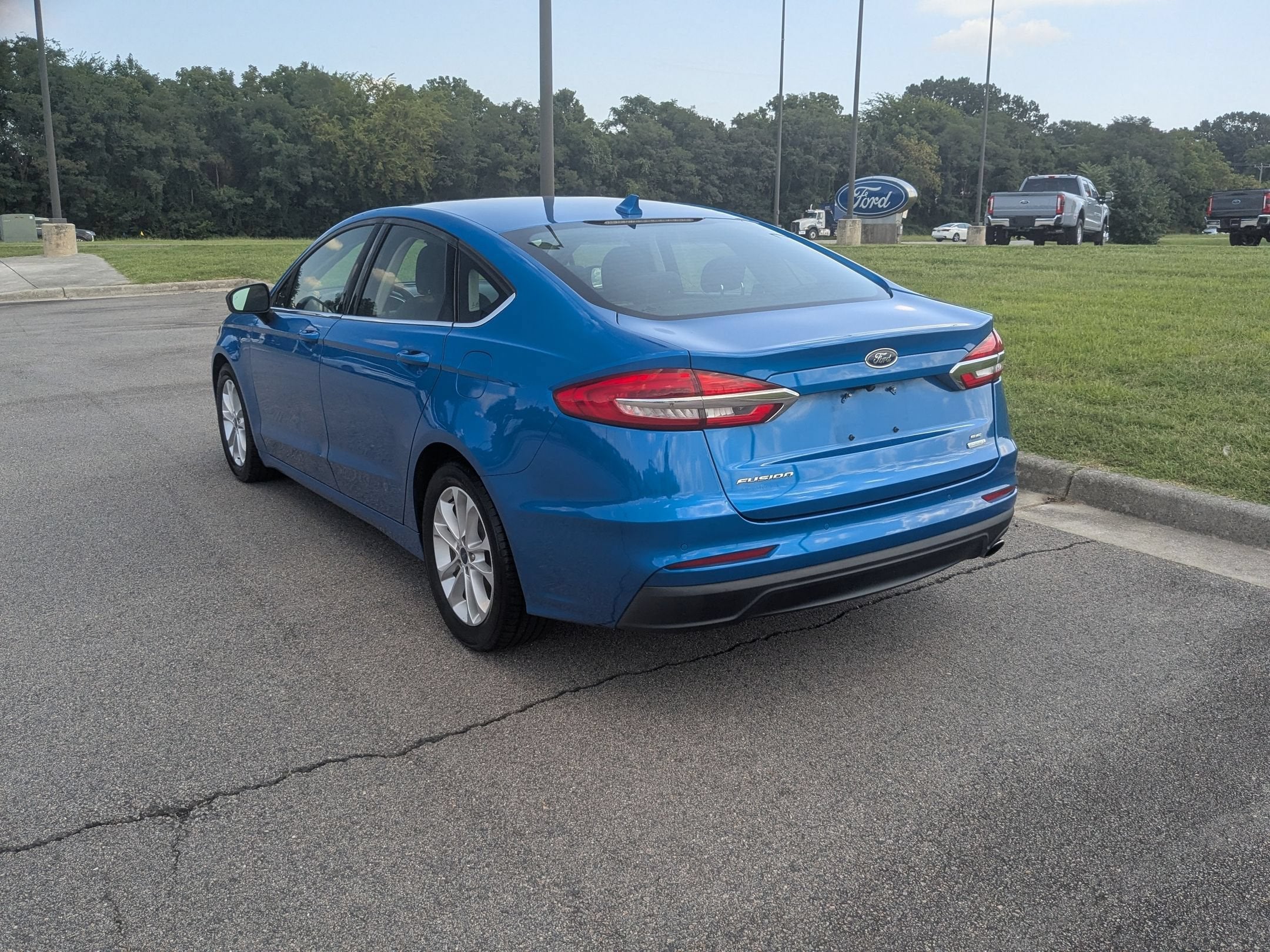 2020 Ford Fusion SE