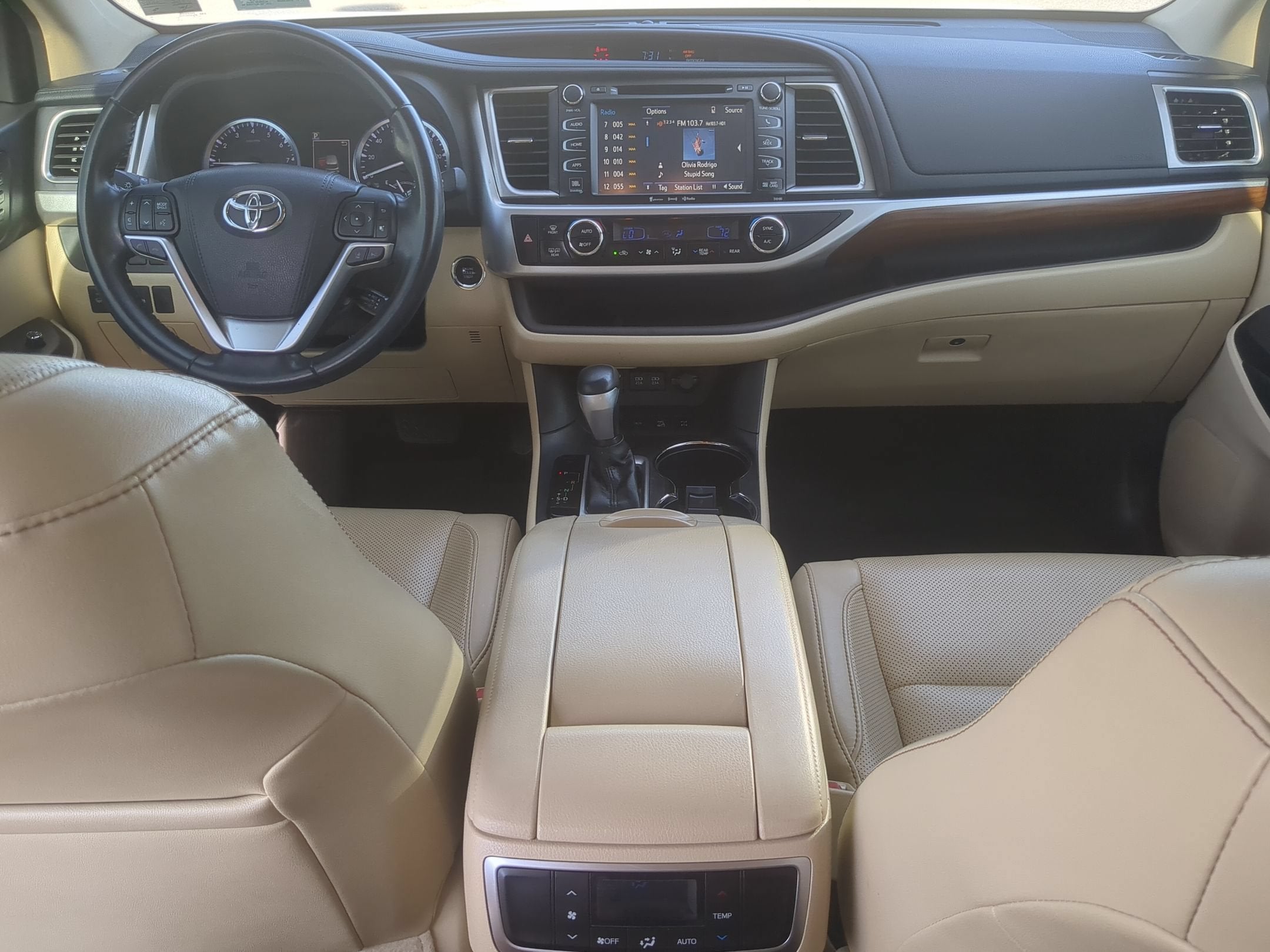 2017 Toyota Highlander Limited