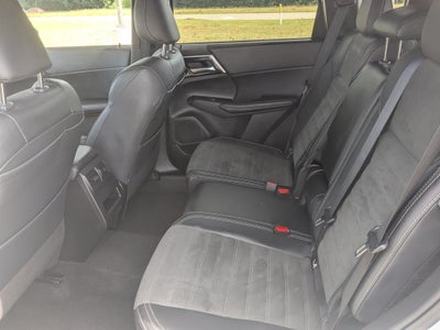 2024 Mitsubishi Outlander SE Black Edition