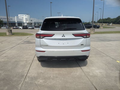 2024 Mitsubishi Outlander SE Black Edition