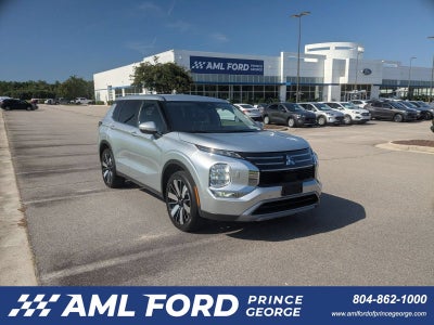2025 Mitsubishi Outlander SE