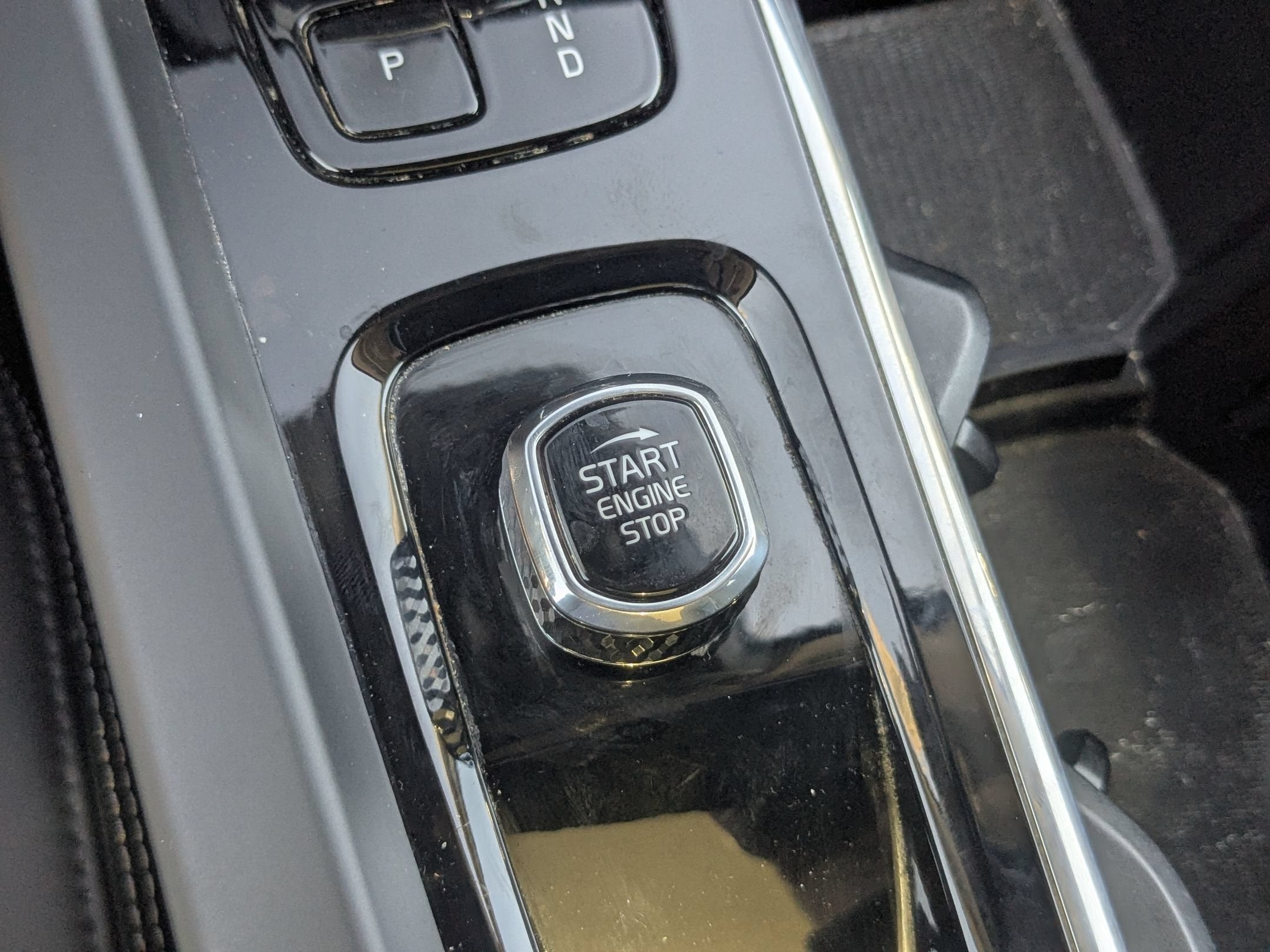 2023 Volvo XC60 Ultimate Bright Theme